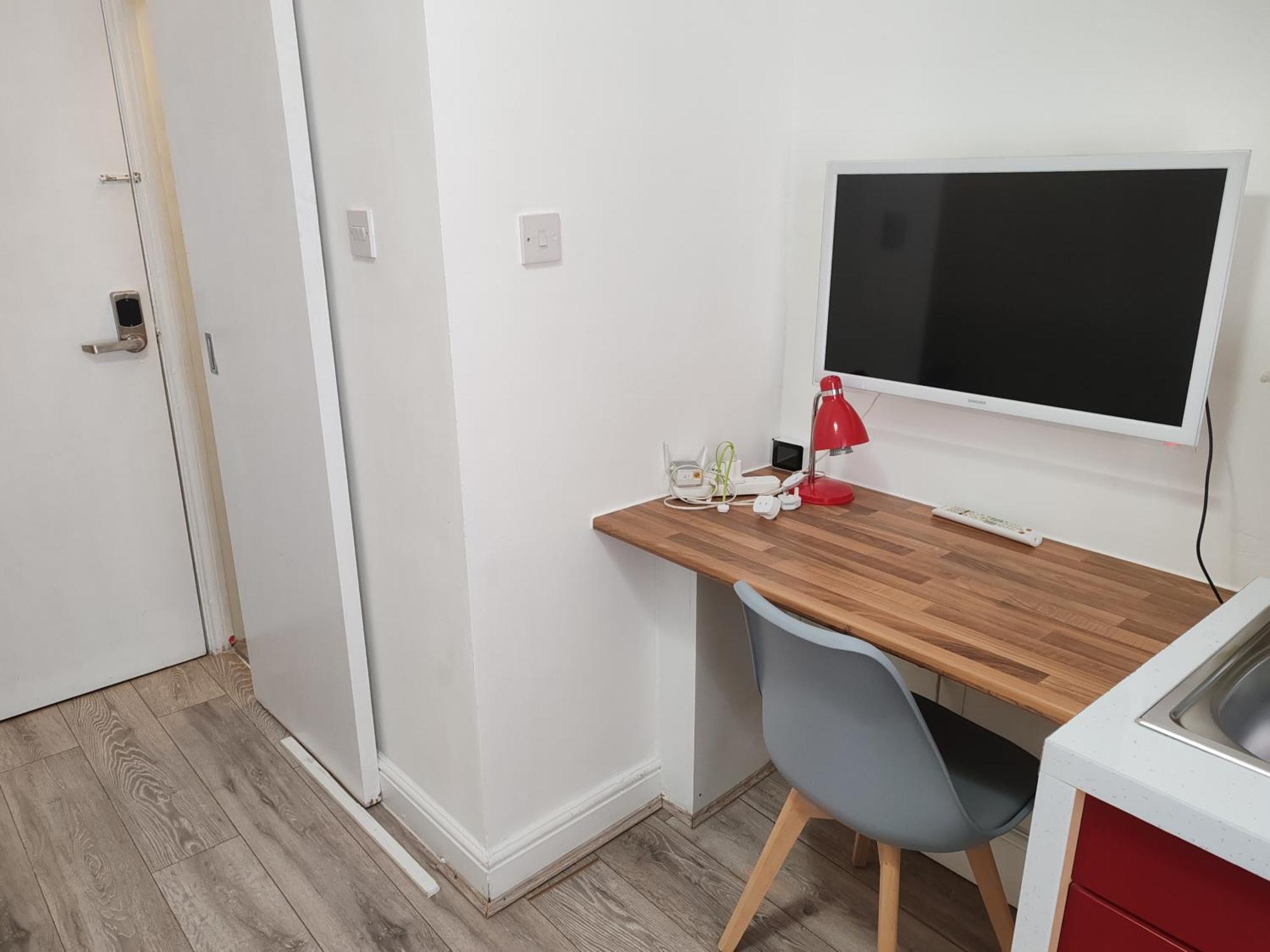Kilburn High Road Studio Apartments 런던 외부 사진