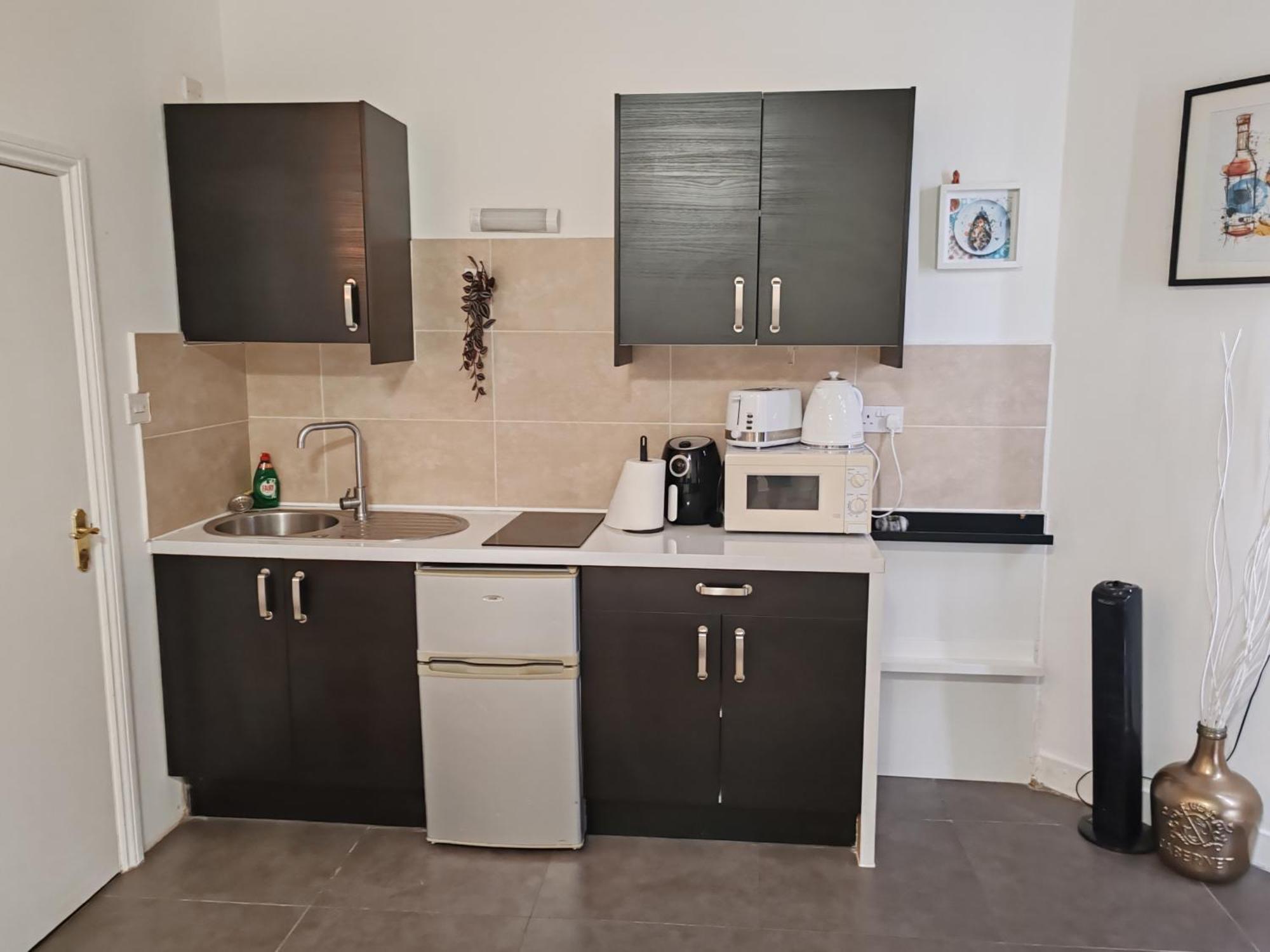 Kilburn High Road Studio Apartments 런던 외부 사진