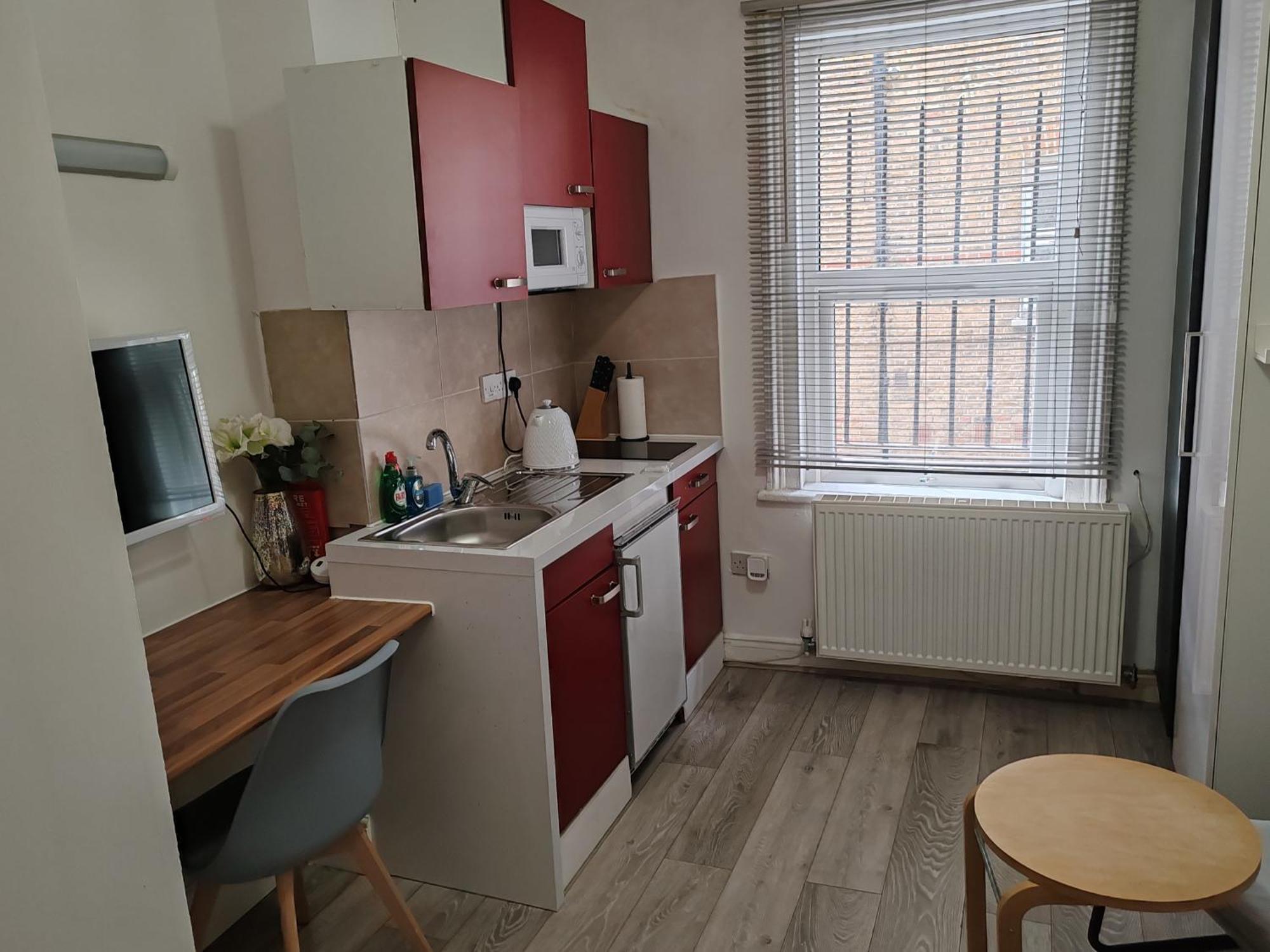 Kilburn High Road Studio Apartments 런던 외부 사진