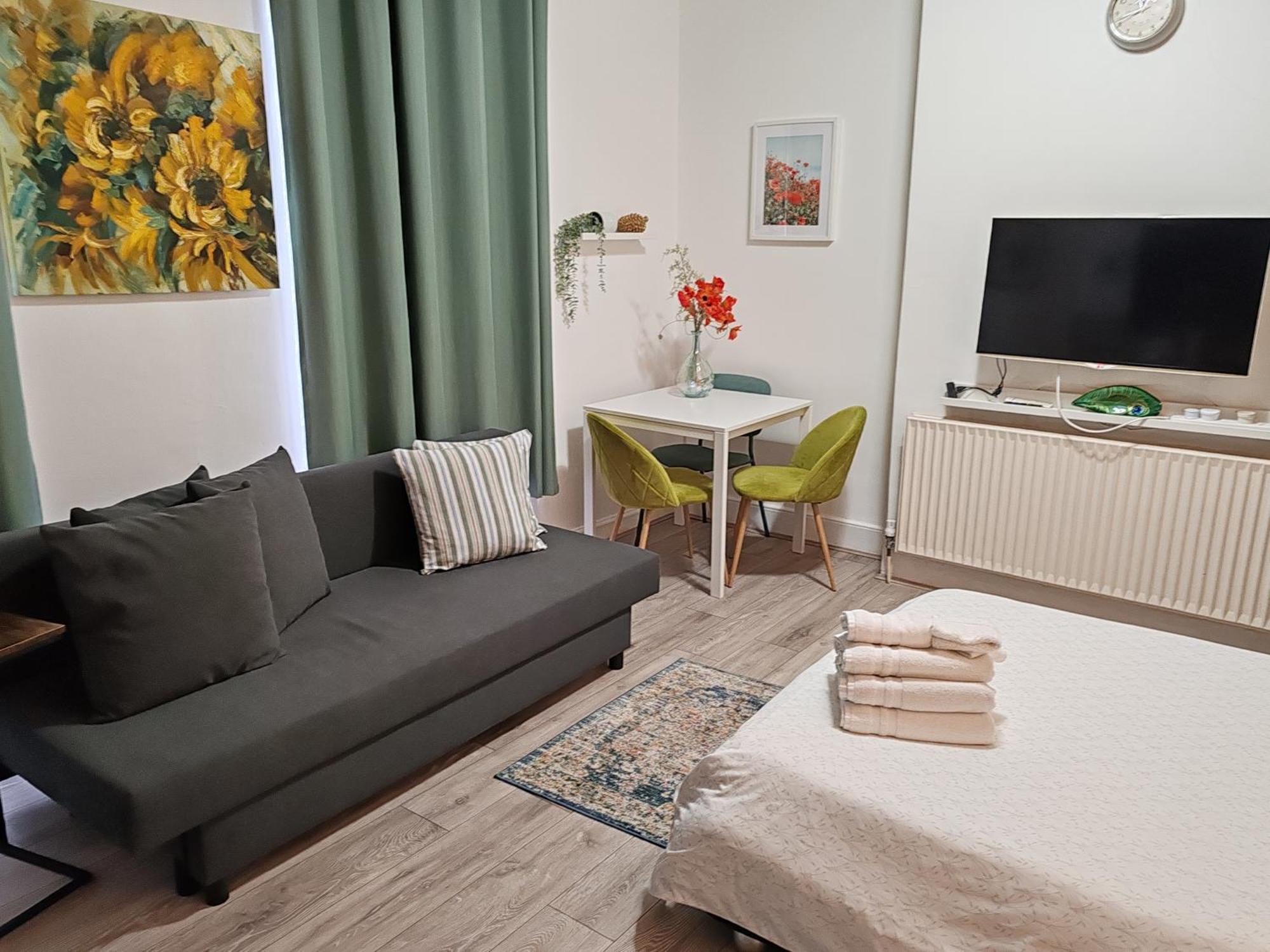 Kilburn High Road Studio Apartments 런던 외부 사진